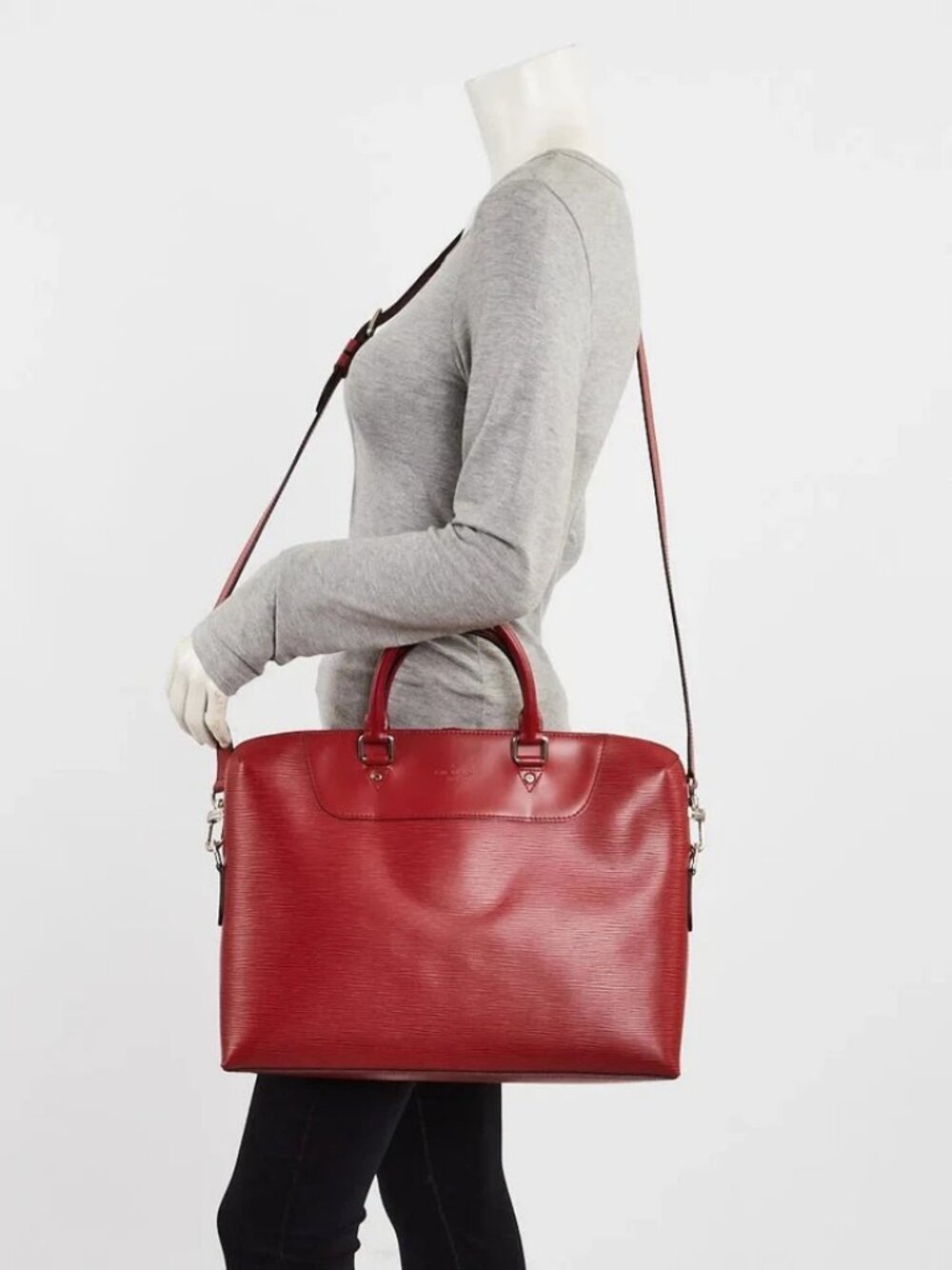 Louis Vuitton Rouge Epi Leather Porte-Documents Jour Bag View 2
